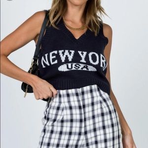 Princess polly New York logo sweater vest